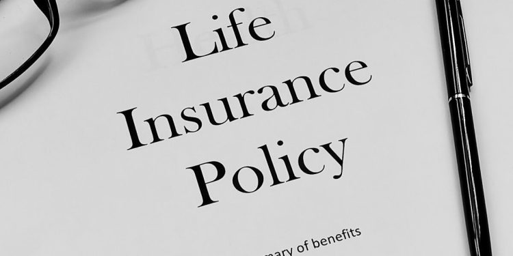 At Which Age Should You Consider Buying Life Insurance - bestinsuranceonline.ca
